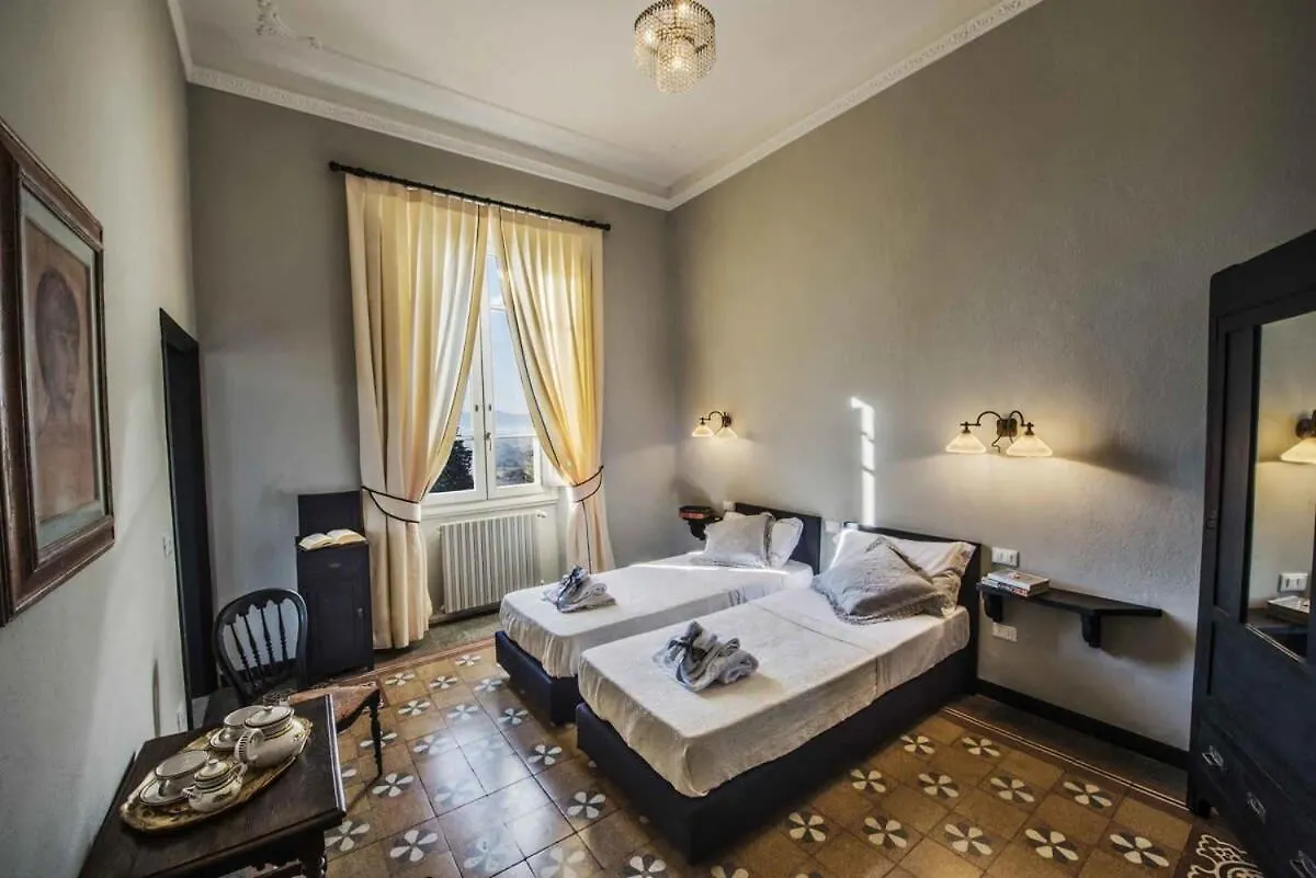 Mesmerizing Villa With Charming And Authentic View Loro Ciuffenna Włochy